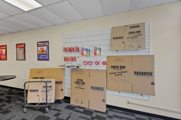Small Town Storage - Houston - Rowlett - 9900 Rowlett Road