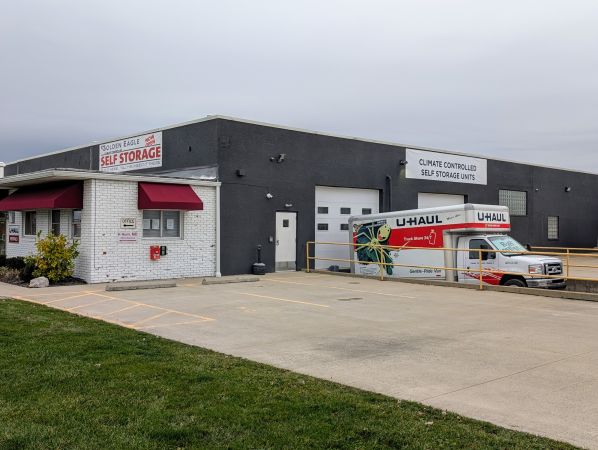 Golden Eagle Self Storage - 601 West Cherry Street