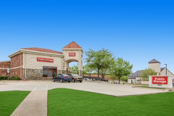 Public Storage - Fort Worth - 8251 N Beach St - 8251 N Beach St
