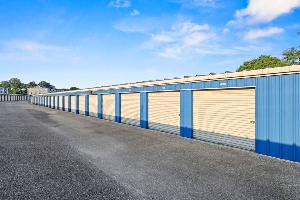 Storage Sense - New Freedom - Self Service - 224 North Constitution Avenue