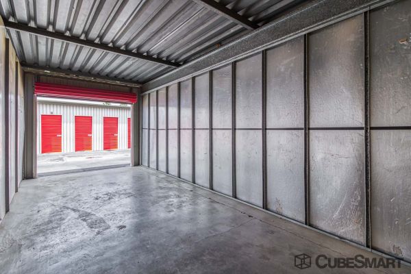 CubeSmart Self Storage - AZ Chandler North Arizona Ave - 1262 North Arizona Avenue