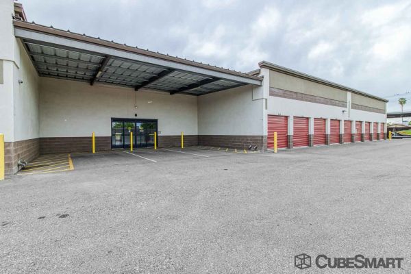 CubeSmart Self Storage - AZ Chandler N Arizona Ave - 1170 North Arizona Avenue