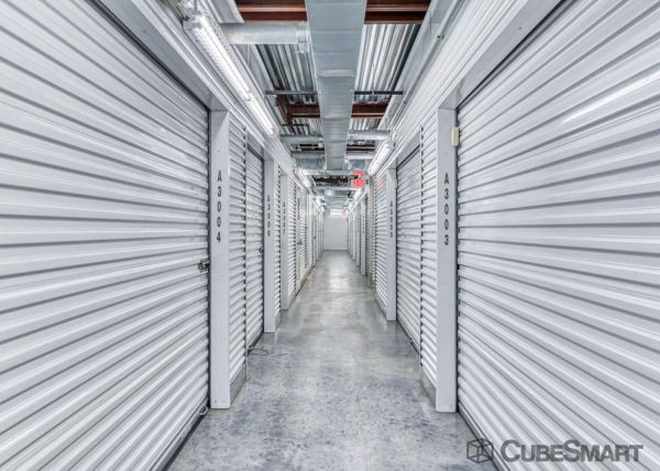CubeSmart Self Storage - TX Houston N Shepherd Dr - 1526 North Shepherd Drive