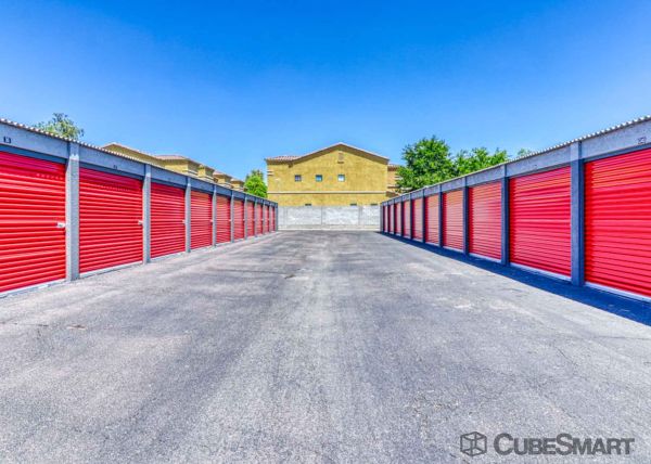 CubeSmart Self Storage - AZ Phoenix East Bell Rd - 1628 East Bell Road