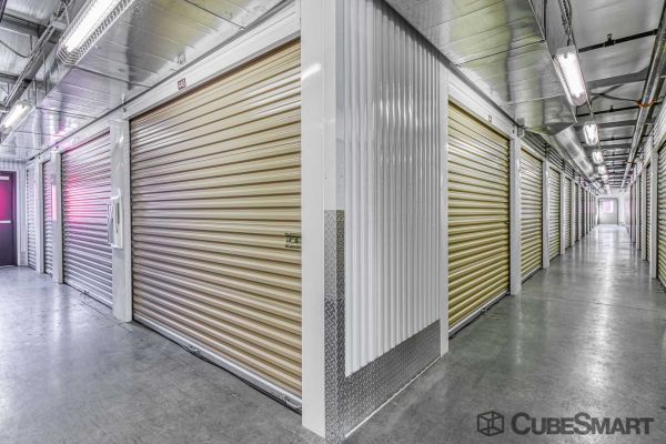 CubeSmart Self Storage - AZ Phoenix W Lower Buckeye Rd - 8230 West Lower Buckeye Road