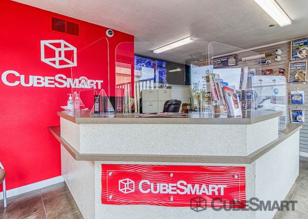 CubeSmart Self Storage - CA Oceanside Via El Centro - 201 Via El Centro