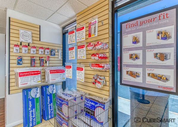 CubeSmart Self Storage - NV Las Vegas E Sunset Rd - 3869 East Sunset Road