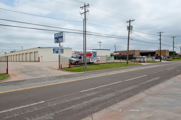 American Self Storage #3 - 4400 North Santa Fe Avenue
