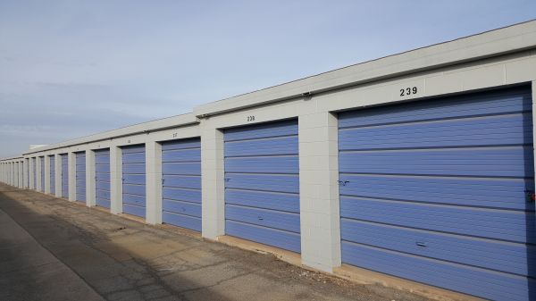 American Self Storage #2 - 201 West Memorial Road