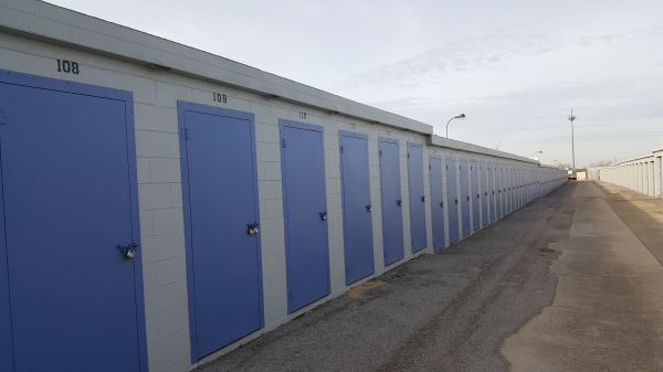 American Self Storage #2 - 201 West Memorial Road
