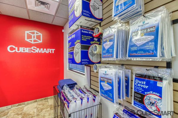 CubeSmart Self Storage - AZ Surprise W Bell Rd - 14690 West Bell Road