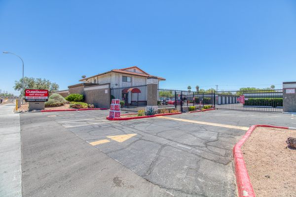 CubeSmart Self Storage - AZ Tempe S Mcclintock Dr - 1450 South Mcclintock Drive