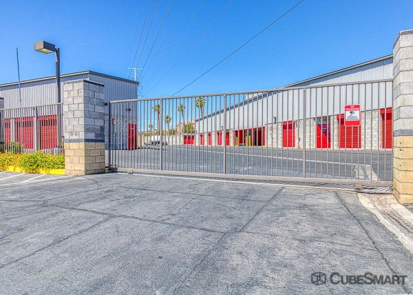 CubeSmart Self Storage - NV Las Vegas N Buffalo Dr - 1501 North Buffalo Drive