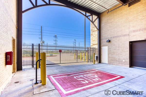 CubeSmart Self Storage - TX Sugar Land Hwy 6 - 4153 Highway 6