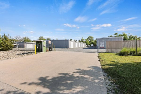 Storage Sense - Clermont - Self Service - 24 Clermont Drive