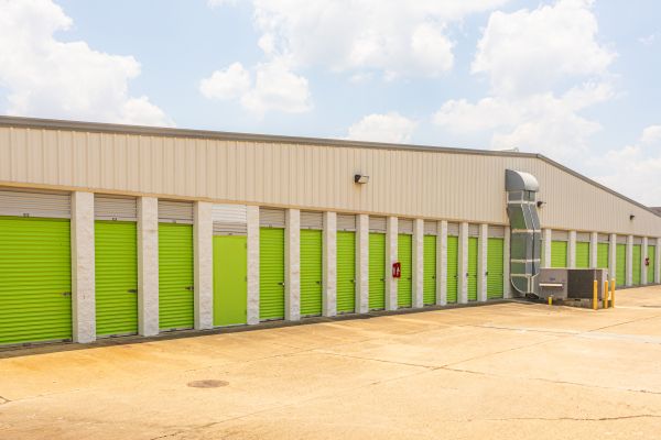 Devon Self Storage - 9160 - Highway 6 - 6610 Highway 6 North