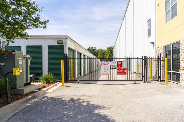 Devon Self Storage - 9165 - Jacksonville - 2188 Dunn Avenue