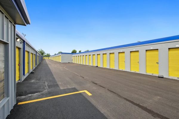 Storage Star Austin - Ben White - 405 East Ben White Boulevard