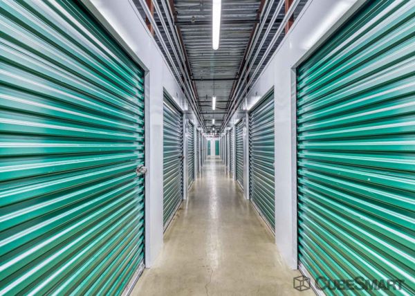 CubeSmart Self Storage - MD District Heights - 2121 Brooks Drive