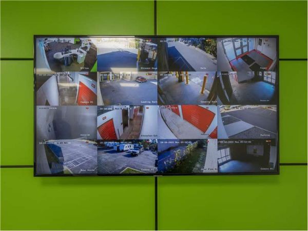 Extra Space Storage - 7569 - Bay Shore - 5th Ave - 1775 5th Avenue