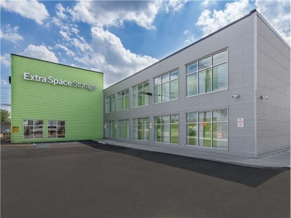 Extra Space Storage - 7217 - Garden City Park - Herricks Rd - 1 Herricks Road