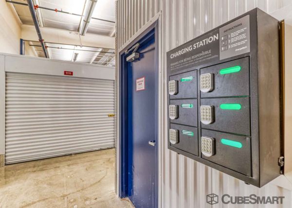 CubeSmart Self Storage - IN Lafayette Sagamore Pkwy - 725 Sagamore Parkway North