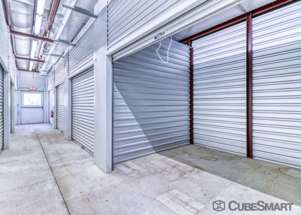 CubeSmart Self Storage - TX Vidor Morgan Dr - 150 Morgan Drive