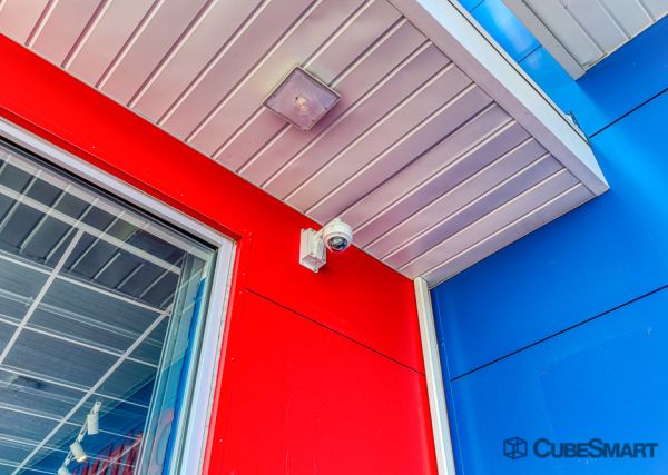 CubeSmart Self Storage - NY Glendale Cooper Ave - 79-40 Cooper Avenue