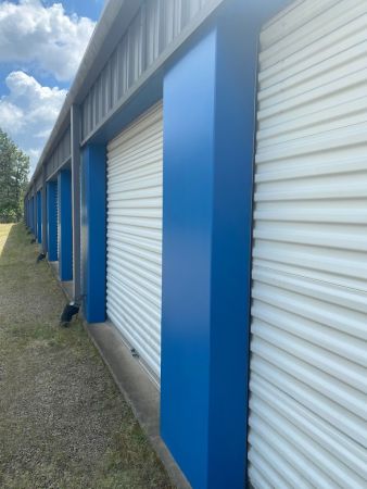 Pinewood Storage - 5063 North Carolina 211