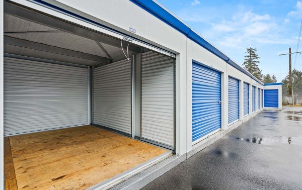 SecureSpace Self Storage Lakewood - 12611 Pacific Highway Southwest