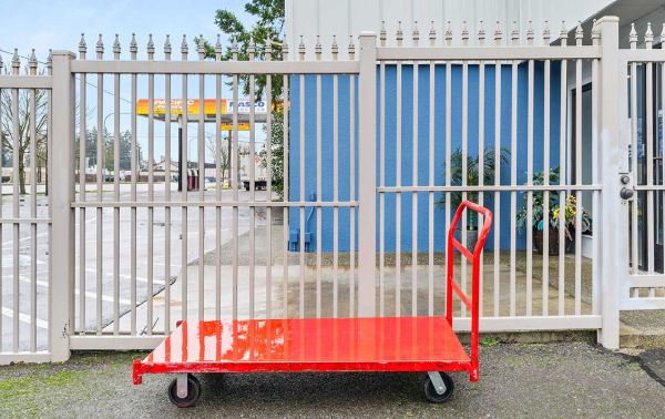SecureSpace Self Storage Lakewood - 12611 Pacific Highway Southwest