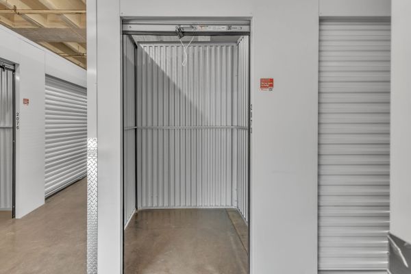 10 Federal Storage - Avenue F St - 2920 Avenue F