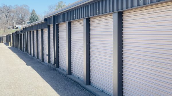 Signature Self Storage-MTIA - 5323 Meredith Drive