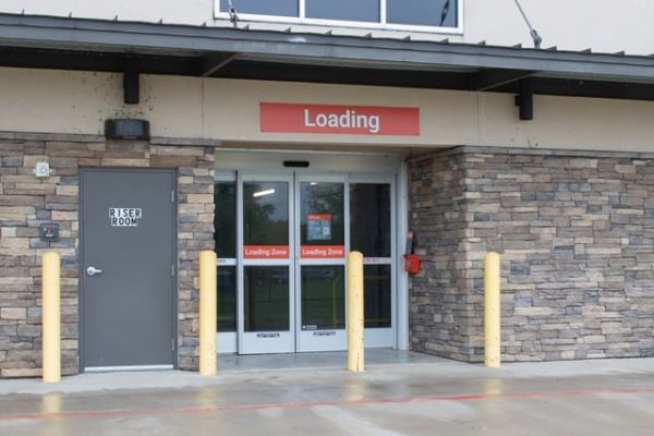 Public Storage - Argyle - 6404 Stonecrest Rd - 6404 Stonecrest Rd