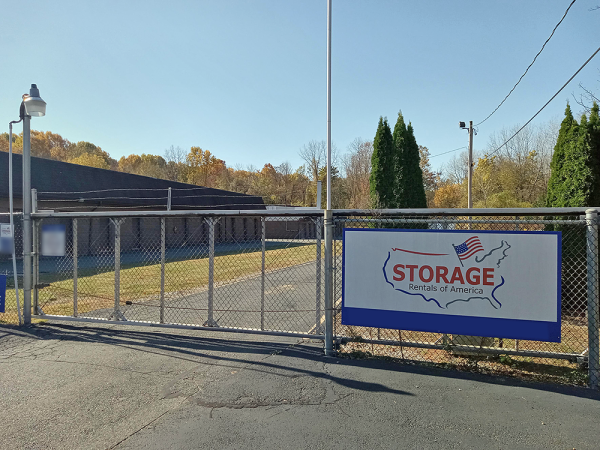 Storage Rentals of America - Vernon - Industrial Dr - 5 Industrial Drive