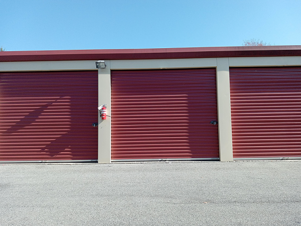 Storage Rentals of America - Vernon - Industrial Dr - 5 Industrial Drive