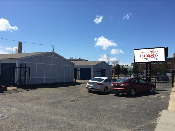 Storage Rentals of America - Kalamazoo - Michigan Ave - 504 East Michigan Avenue