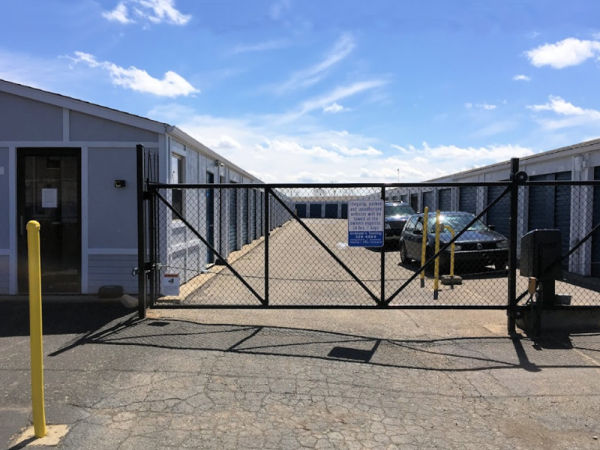 Storage Rentals of America - Kalamazoo - Michigan Ave - 504 East Michigan Avenue