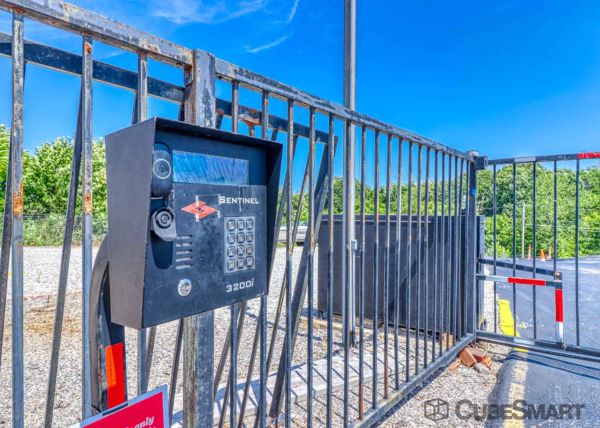 CubeSmart Self Storage - MO Arnold Robinson Road - 3401 Robinson Road