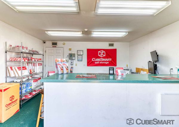 CubeSmart Self Storage - MO Arnold Robinson Road - 3401 Robinson Road