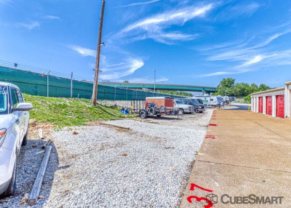 CubeSmart Self Storage - MO Arnold Robinson Road - 3401 Robinson Road