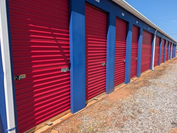 Eagle Guard Self-Storage - Lake Bowen - 8991 South Carolina 9