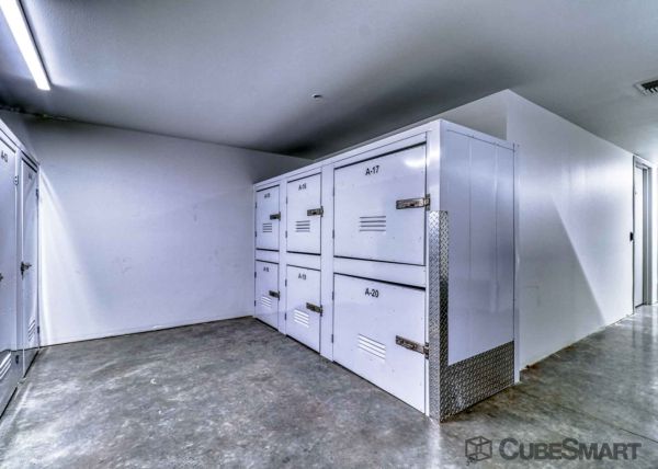 Kirkland Premier Storage - WA Vancouver E 5th St - 2309 East 5th Street