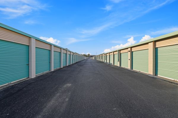 Storage Sense - Chesterfield - 51611 Gratiot Avenue