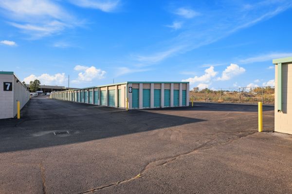 Storage Sense - Chesterfield - 51611 Gratiot Avenue