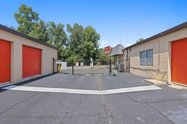 Storage Sense- Columbus - 1444 Box Road