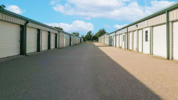 Devon Self Storage - 9122 - Eastern - 6123 Eastern Avenue Southeast