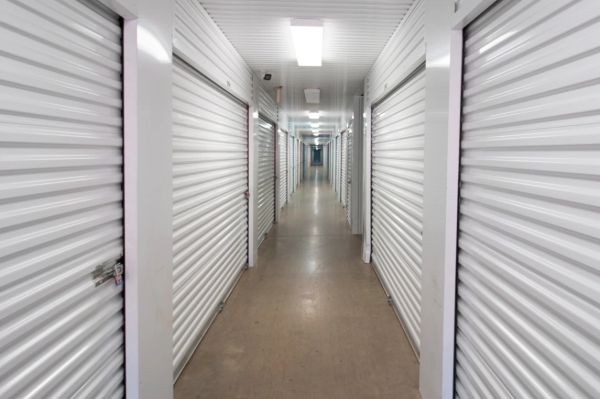 Devon Self Storage - 9004 - Fort Worth - 7400 Blue Mound Road