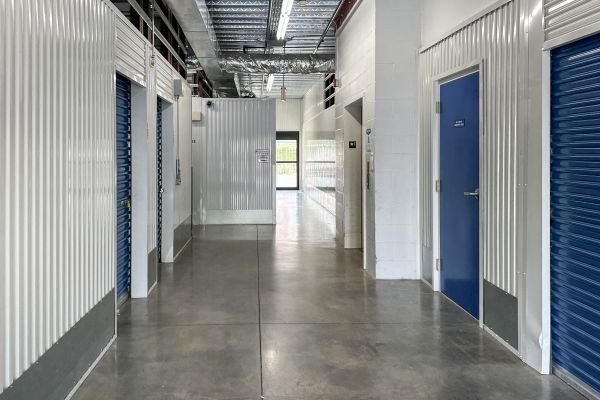 Devon Self Storage - 9155 - Harrisburg - 420 Amity Road