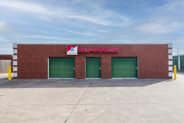 Devon Self Storage - 9108 - Interstate - Interstate 30